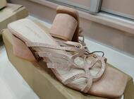 Grajewo ogłoszenia: Klapeczki na słupku. Piękne i super wyglądają na nodze.... - zdjęcie